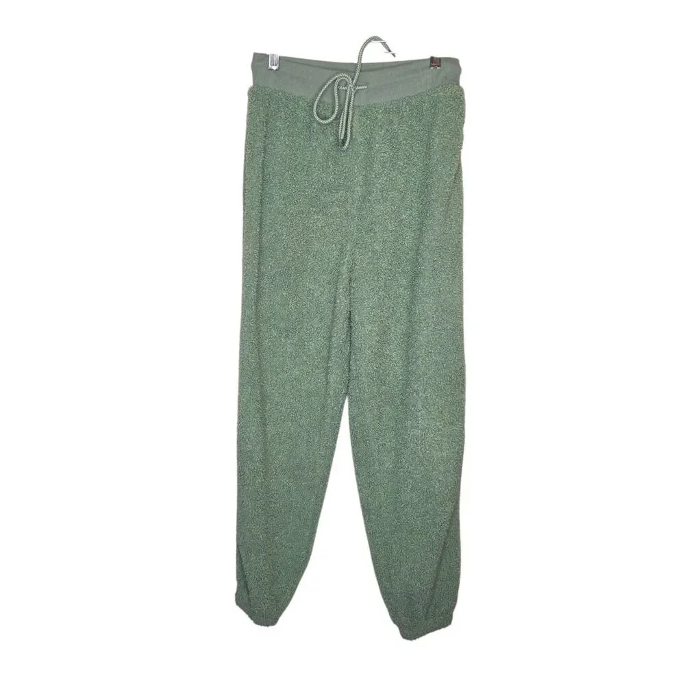 ASOS DESIGN Women's Sage Green Borg Fleece 2-Piece Lounge Set NWOT (US 4)